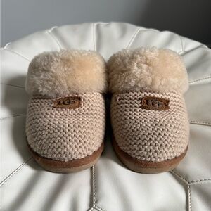 Cozy Tan Women’s UGG Slippers